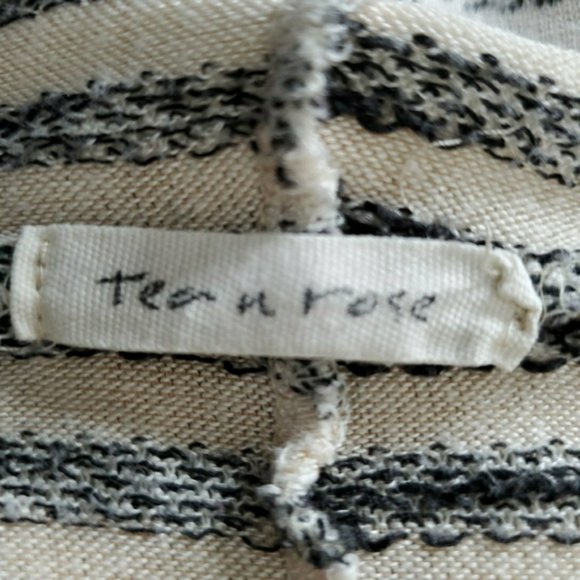 Tea & Rose Womens Striped Pullover Hoodie Size‎ Med - Picture 4 of 5